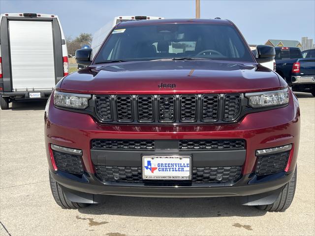 2025 Jeep Grand Cherokee Limited photo 2