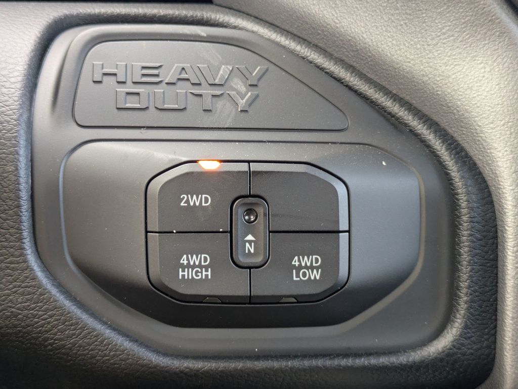 2025 Ram 2500 Big Horn photo 19