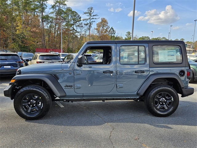 2026 Jeep Wrangler Sport photo 3
