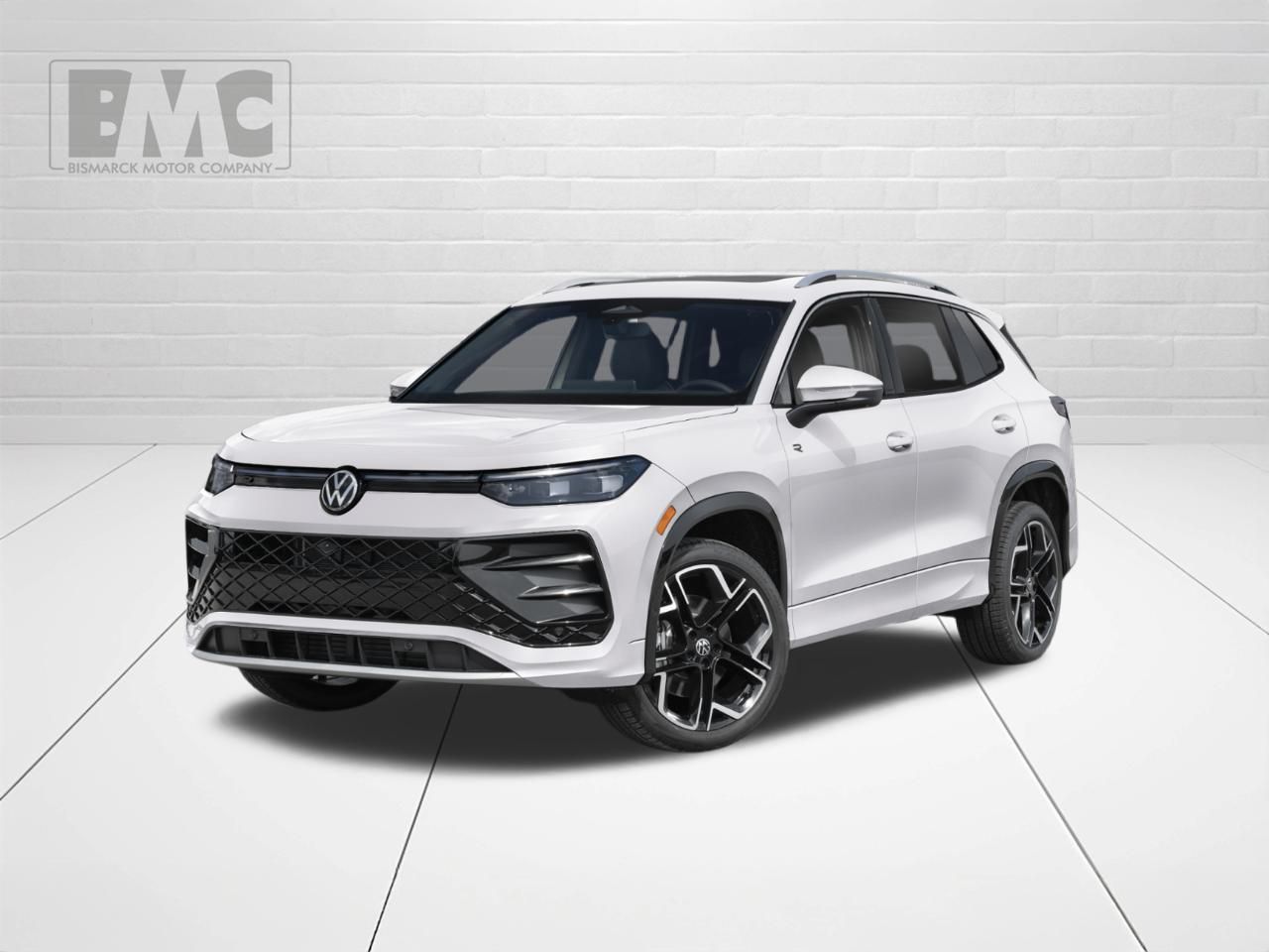 2026 Volkswagen Tiguan SEL R-LINE TURBO's photo