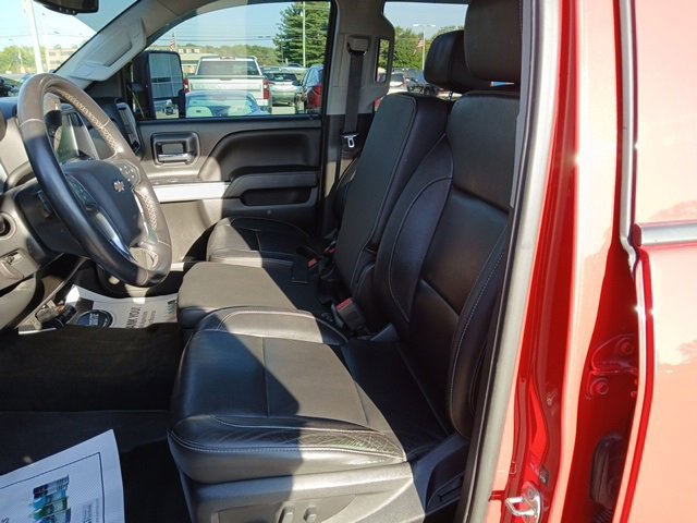2018 Chevrolet Silverado 1500 LT photo 23