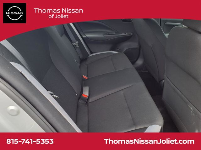 2025 Nissan Versa 1.6 S photo 13