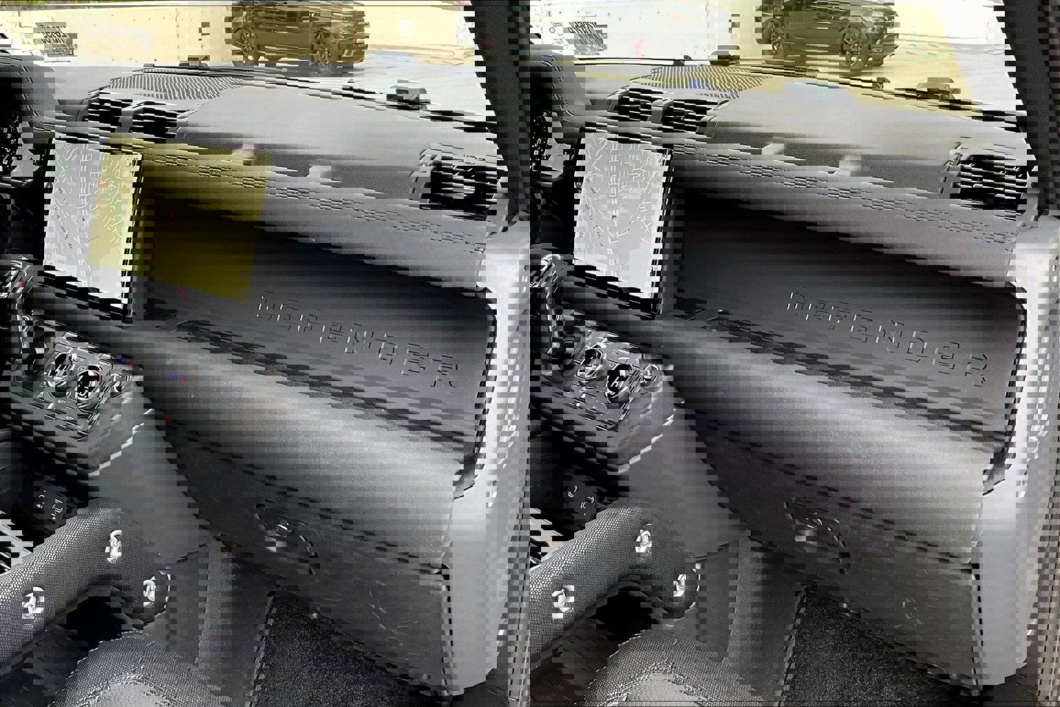 2022 Land Rover Defender X-Dynamic SE photo 12