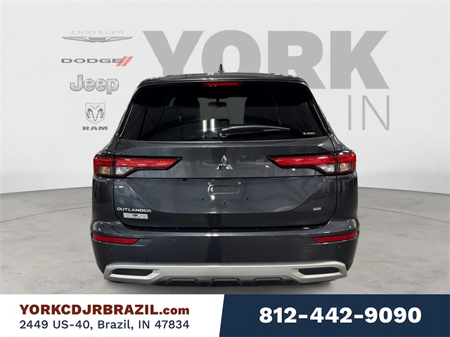 2024 Mitsubishi Outlander SE Black Edition photo 4