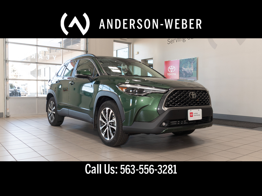 2022 Toyota Corolla Cross XLE