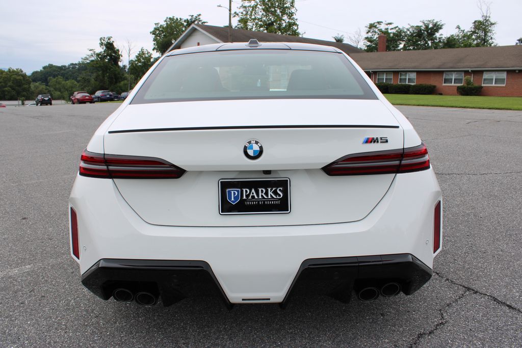 2026 Bmw M5 5 photo 7