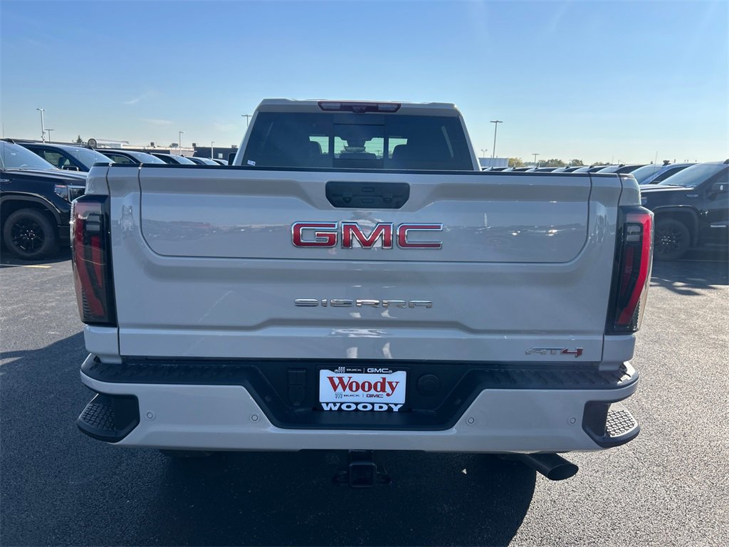 2026 GMC SIERRA HD - Image 6