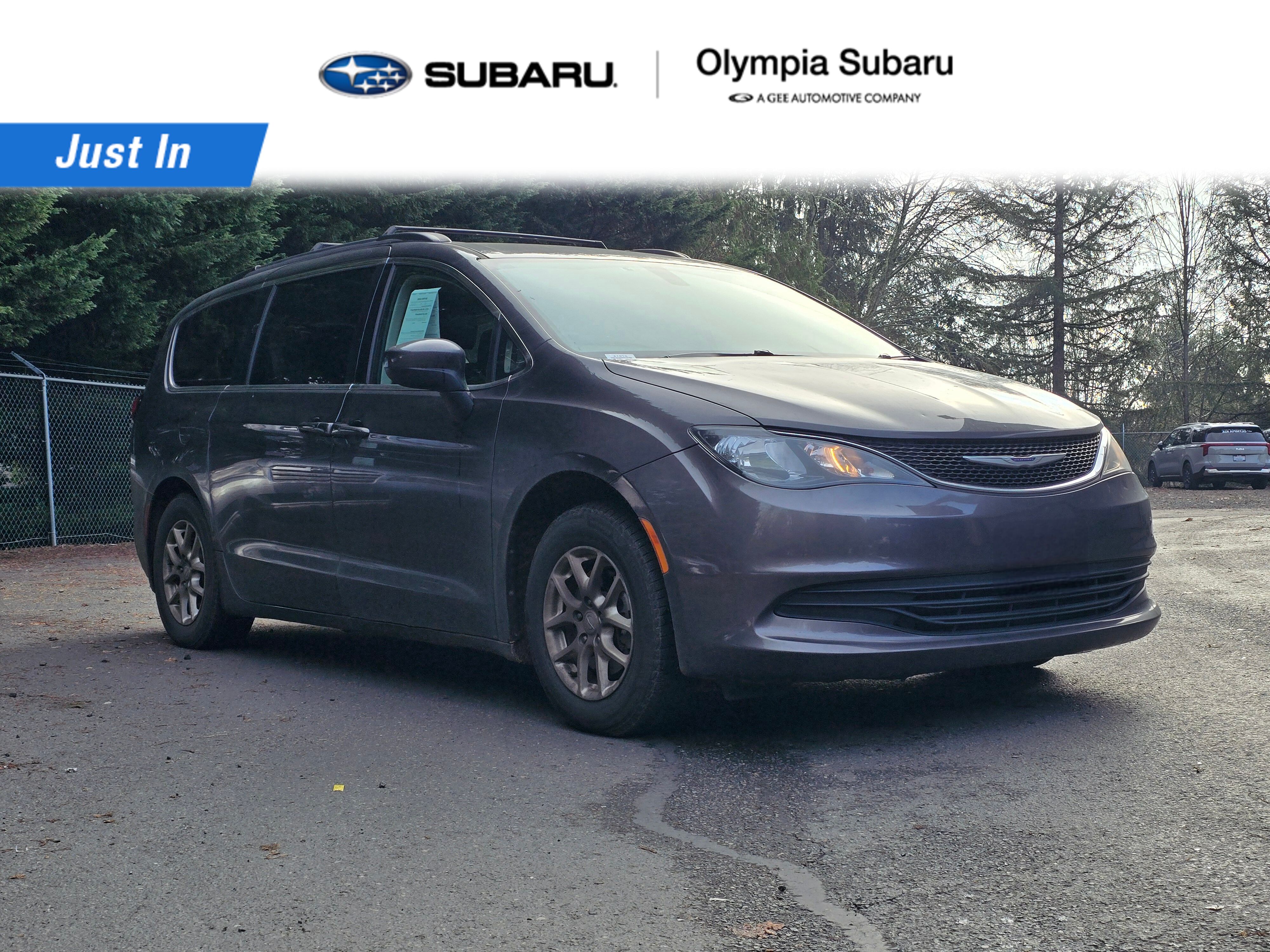 2020 Chrysler Voyager's photo