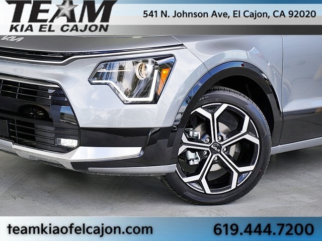 2025 Kia Niro EX Touring photo 3