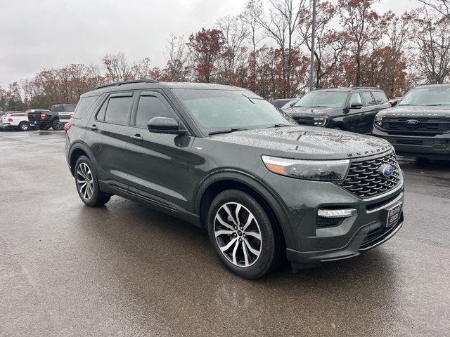 2023 Ford Explorer ST-Line photo 4