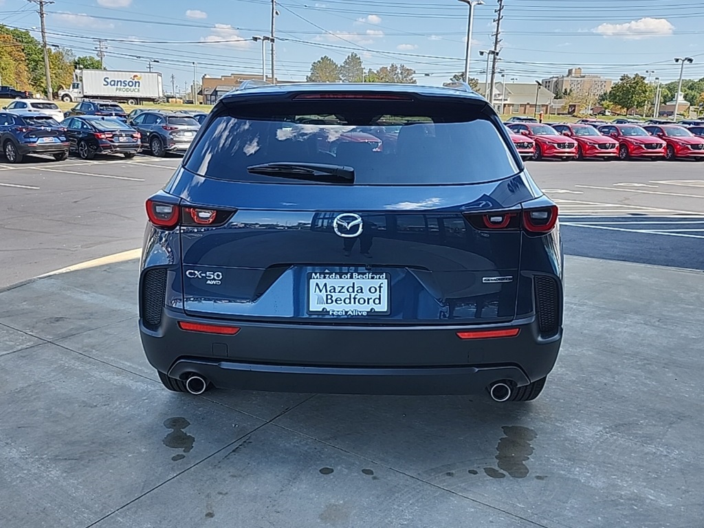 2025 Mazda CX-50 2.5 Select photo 3