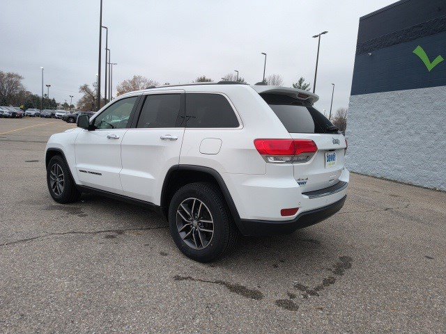 2017 Jeep Grand Cherokee Limited photo 2