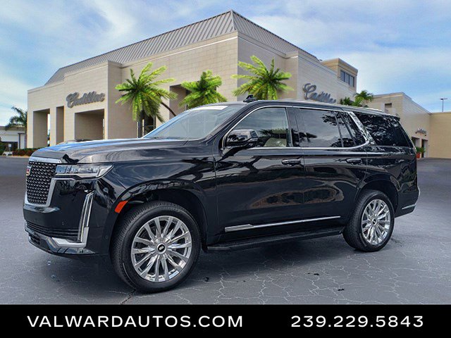 2024 Cadillac Escalade Premium Luxury photo 2