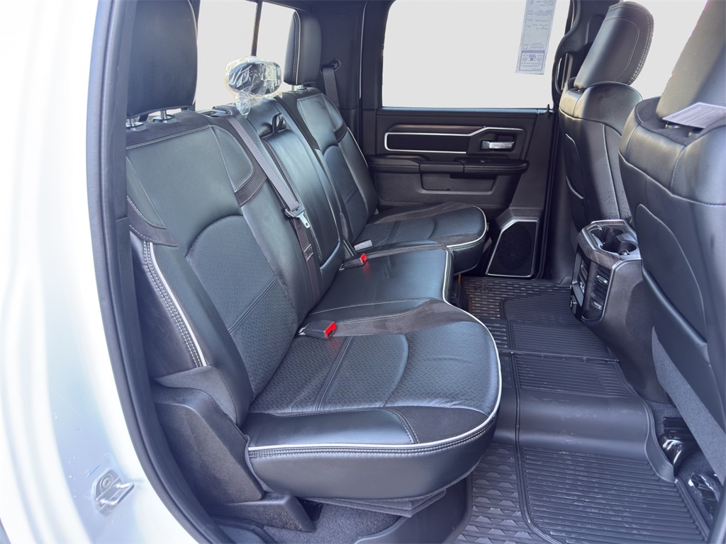 2025 Ram 2500 Laramie photo 19
