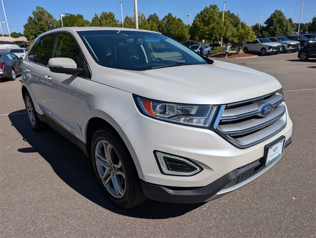 2016 Ford Edge Titanium photo 5