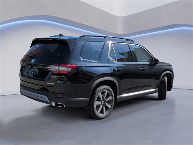 2025 Honda Pilot Touring photo 4
