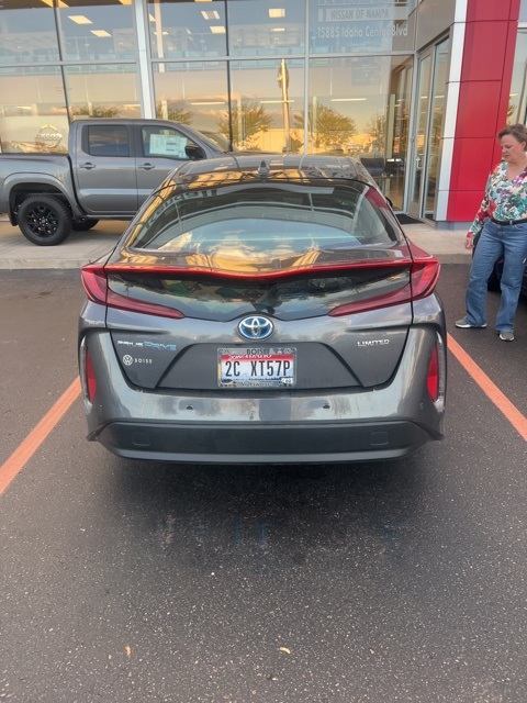 2020 Toyota Prius Prime Limited photo 4