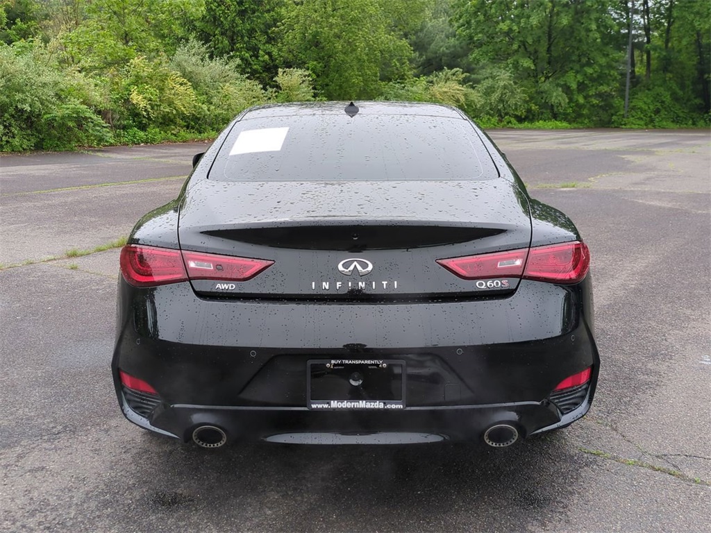2022 Infiniti Q60 Red Sport 400 photo 5