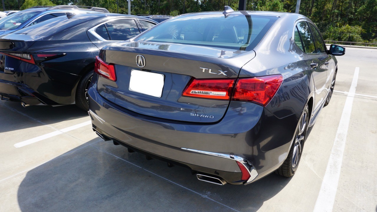 2018 Acura TLX SH-AWD Technology photo 3