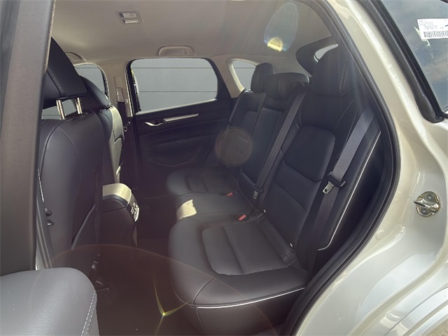 2025 Mazda CX-5 2.5 Select photo 16