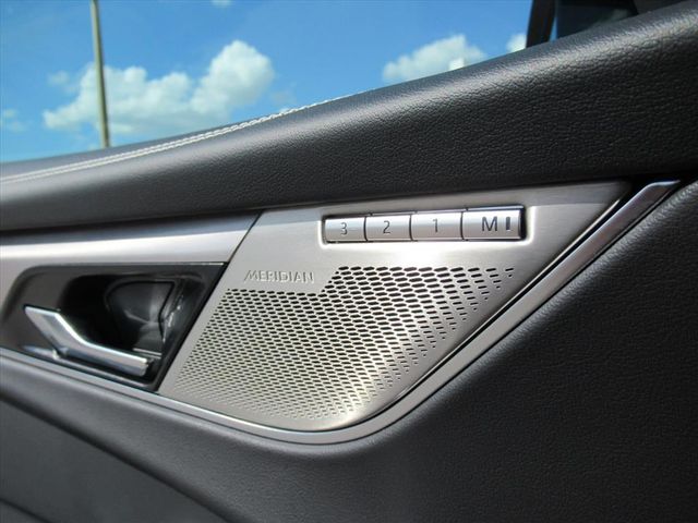 2024 Jaguar F-PACE P250 R-Dynamic S photo 26