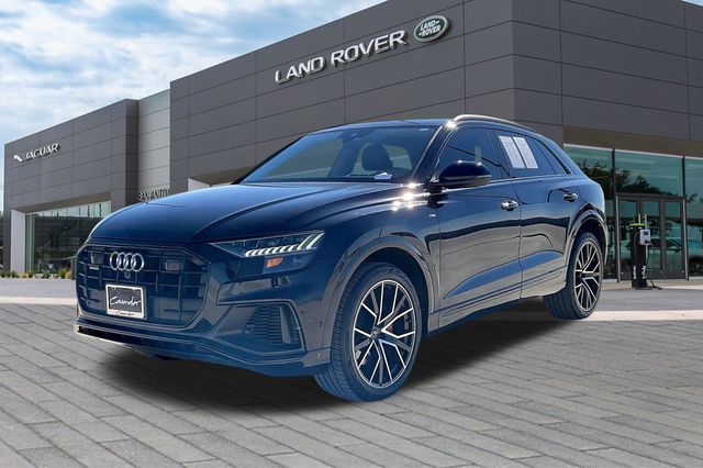 2019 Audi Q8 Prestige's photo