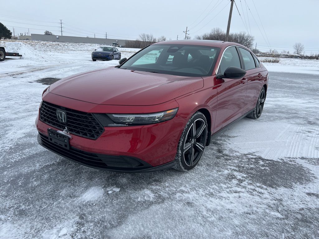 2024 Honda Accord Hybrid Sport photo 3