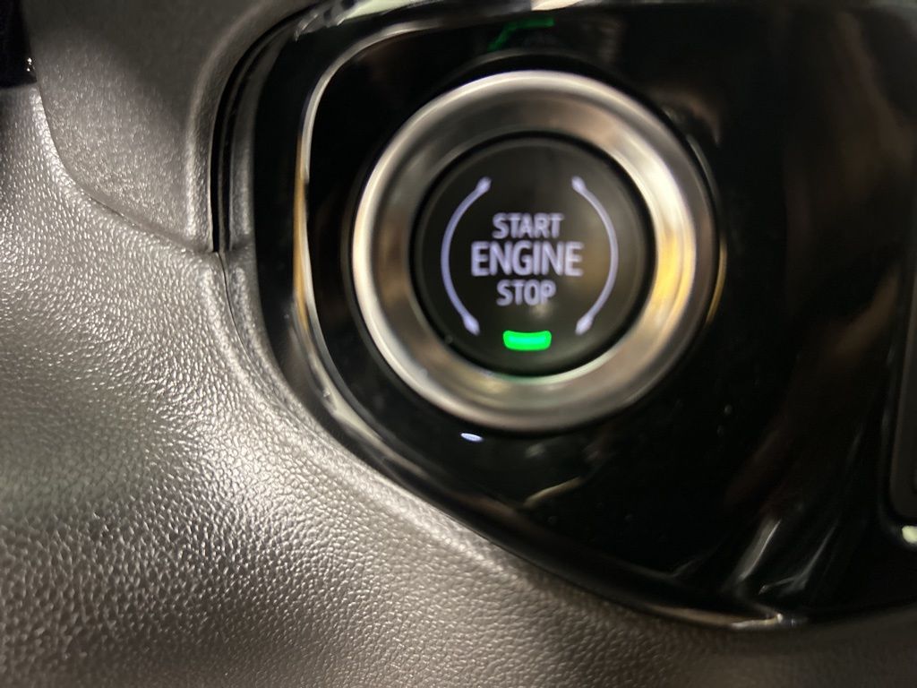 2025 Chevrolet Silverado 1500 RST photo 28