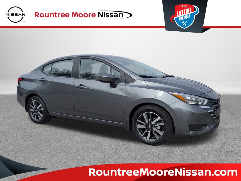 2025 Nissan Versa Sedan SV's photo