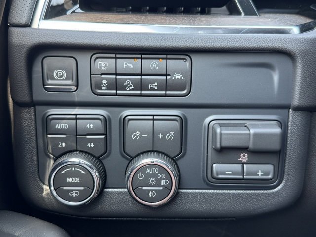 2026 Chevrolet Tahoe High Country photo 35