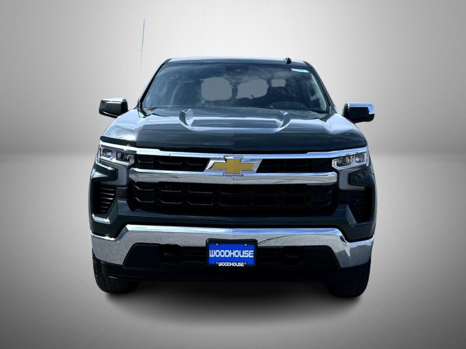 2026 Chevrolet Silverado 1500 LT photo 2