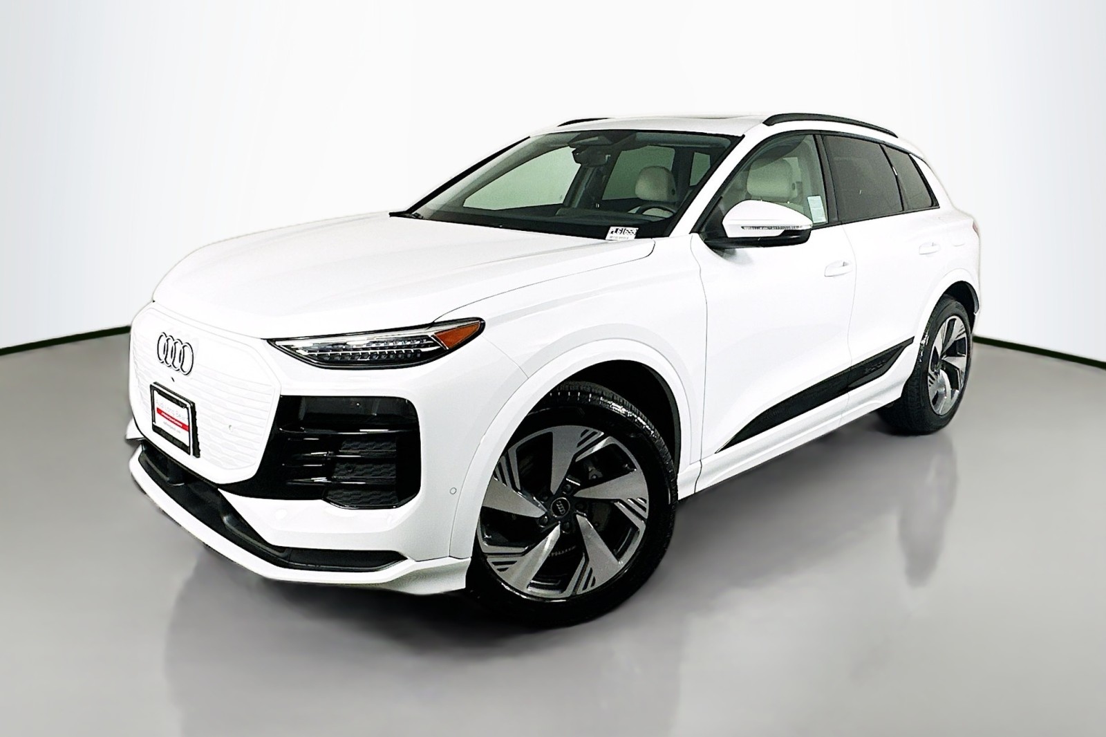 2025 Audi Q6 e-tron Premium Plus's photo