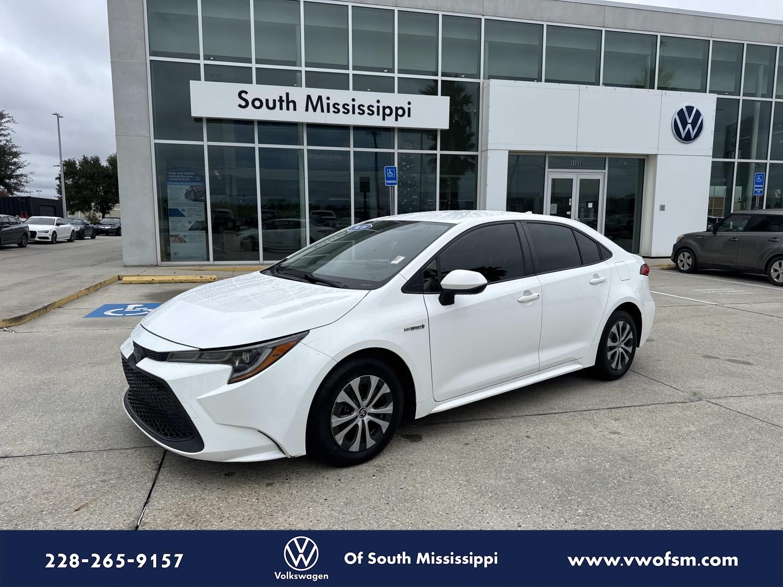 2020 Toyota Corolla LE