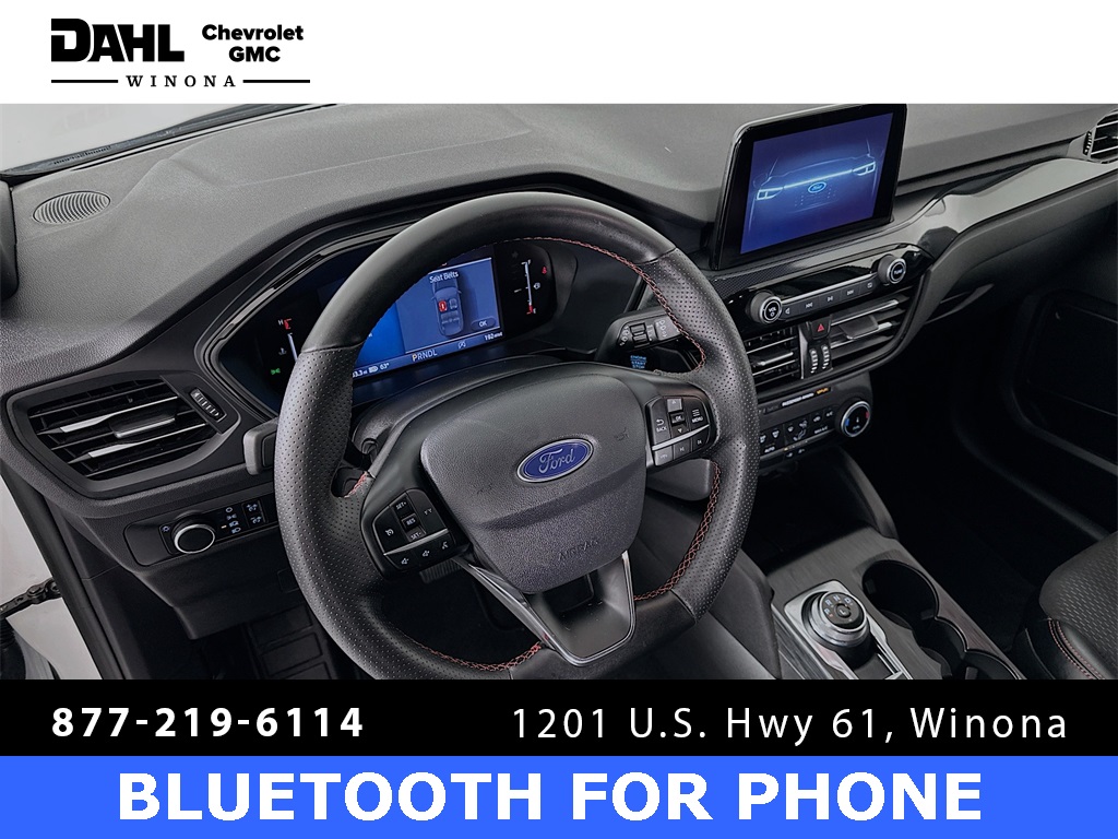 2025 Ford Escape ST-Line photo 2