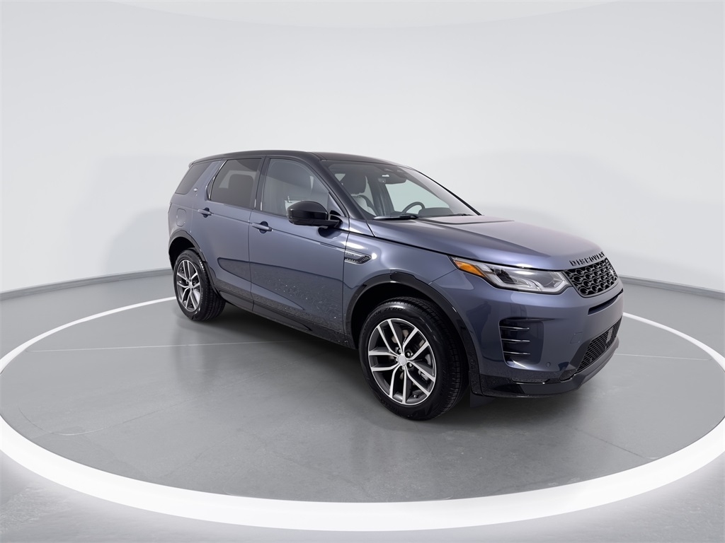2025 Land Rover Discovery Sport SE photo 2