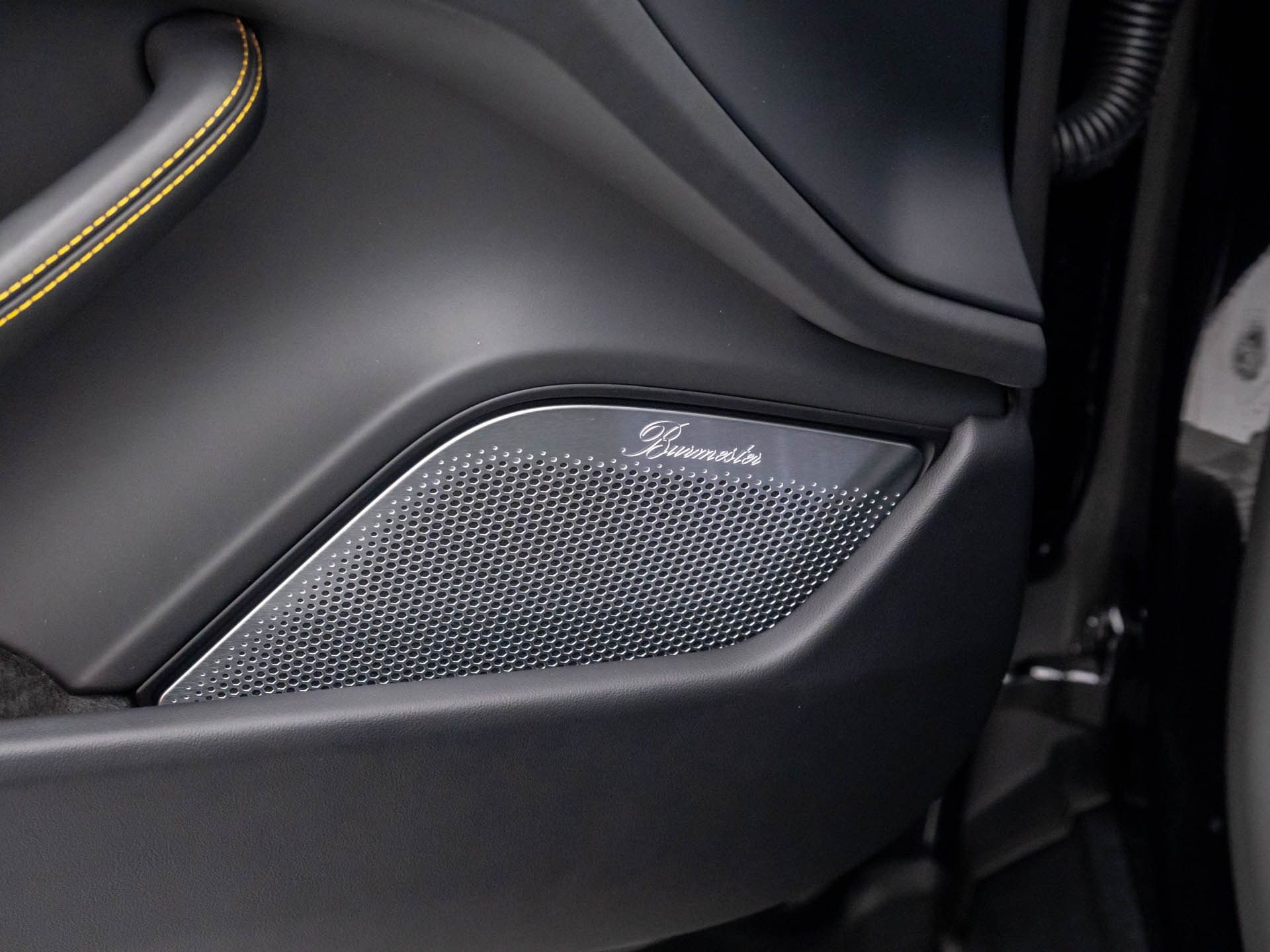 2025 Porsche Taycan Turbo S photo 14