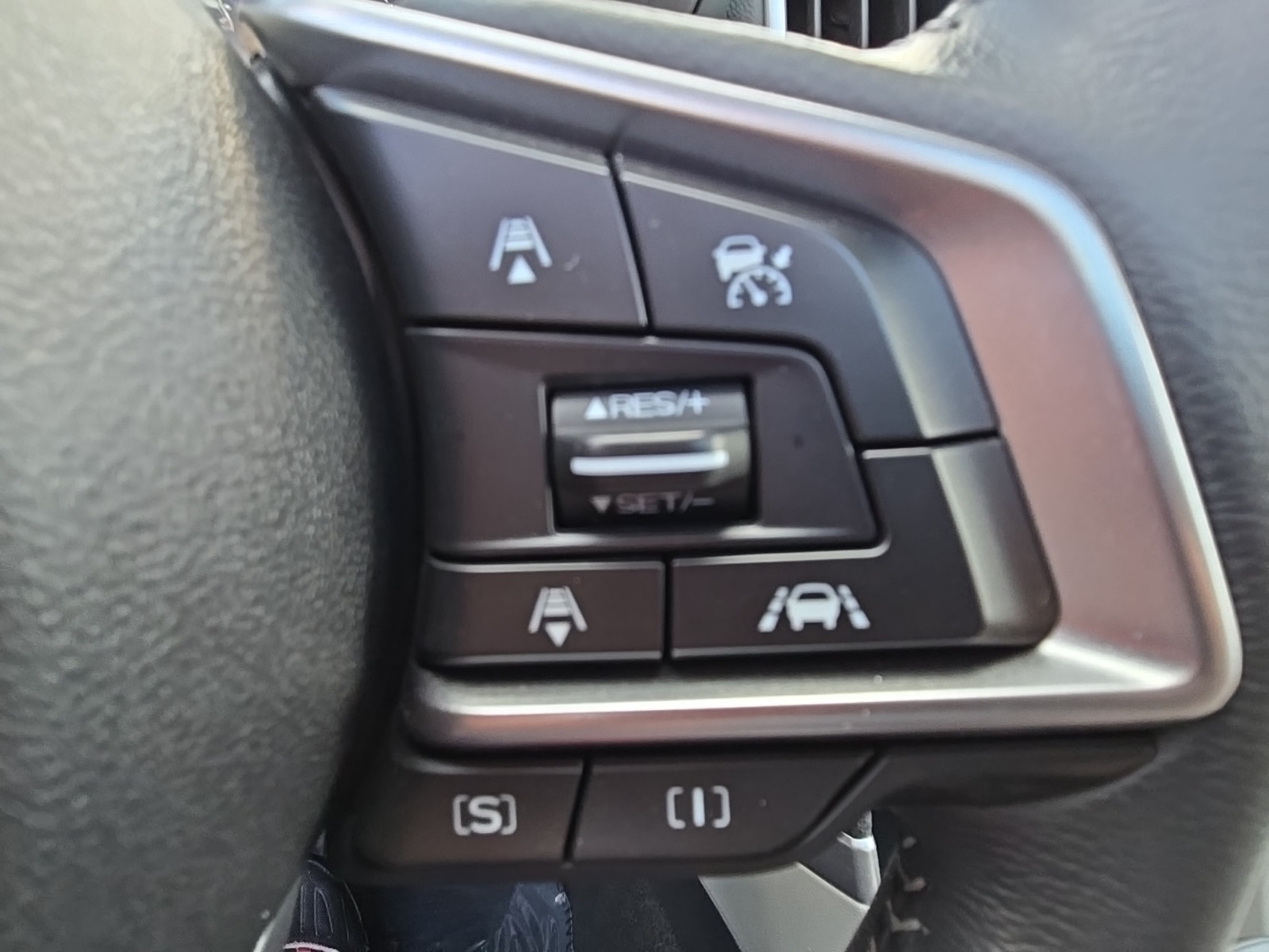 2019 Subaru Forester Premium photo 29