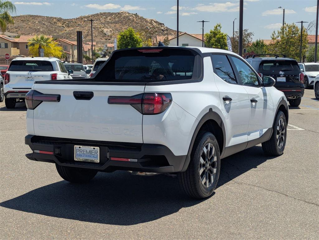 2025 Hyundai Santa Cruz SE photo 6