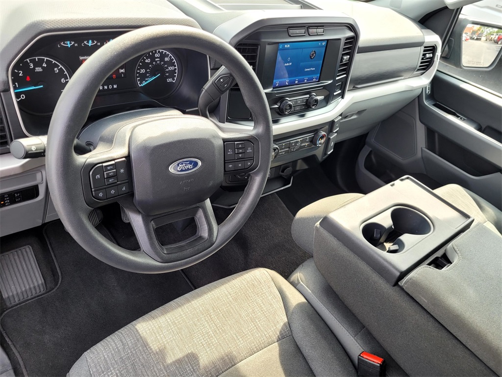 2023 Ford F-150 XLT photo 13