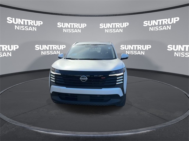 2025 Nissan Kicks SR photo 3