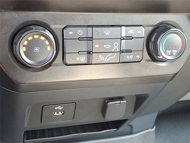 2022 Ford F-250 photo 12