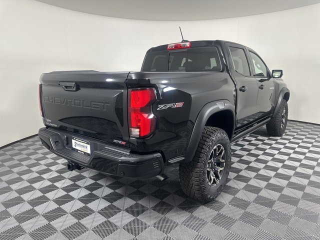 2026 Chevrolet Colorado ZR2 photo 3