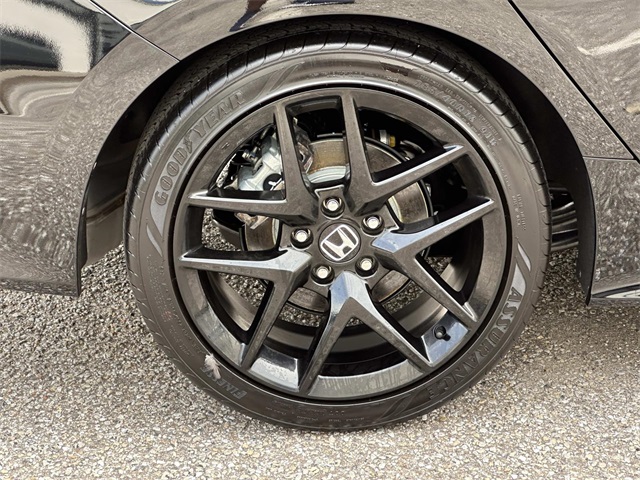2025 Honda Civic Hybrid Sport Touring photo 11