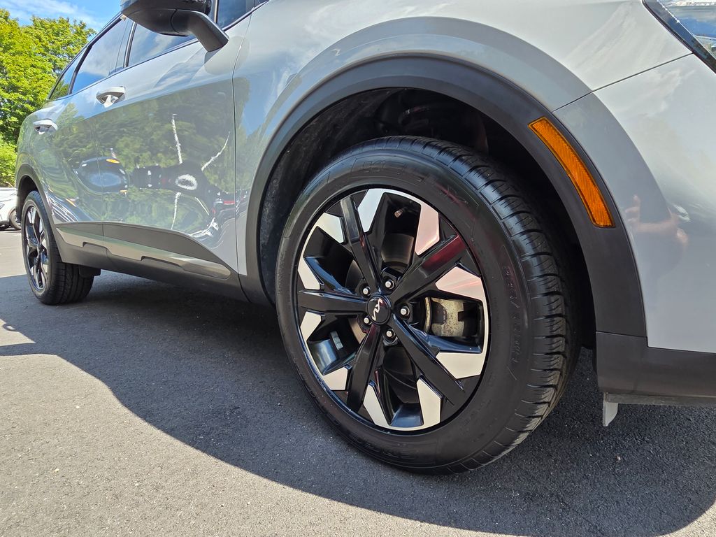 2023 Kia Sportage X-Line photo 4