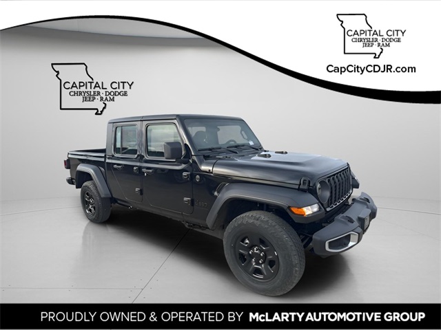 2026 Jeep Gladiator Sport's photo