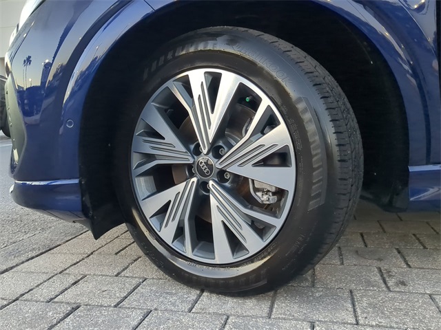 2023 Audi Q4 40 E-tron Premium Plus photo 30