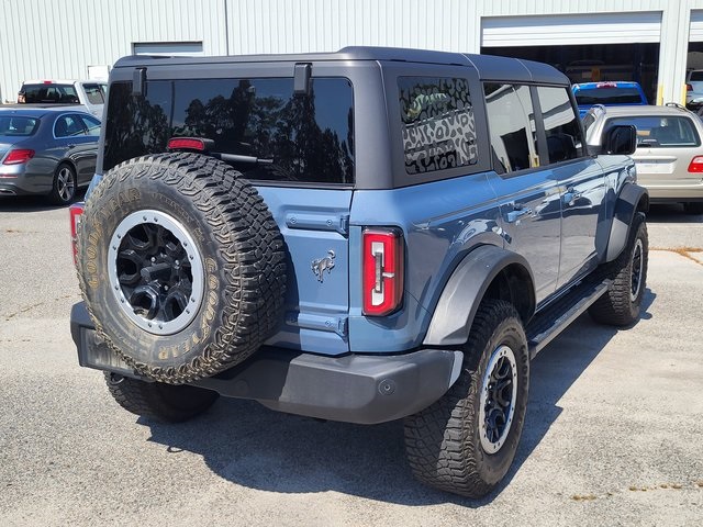 2023 Ford Bronco Outer Banks photo 2