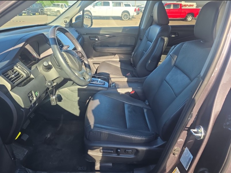 2022 Honda Pilot Touring photo 26