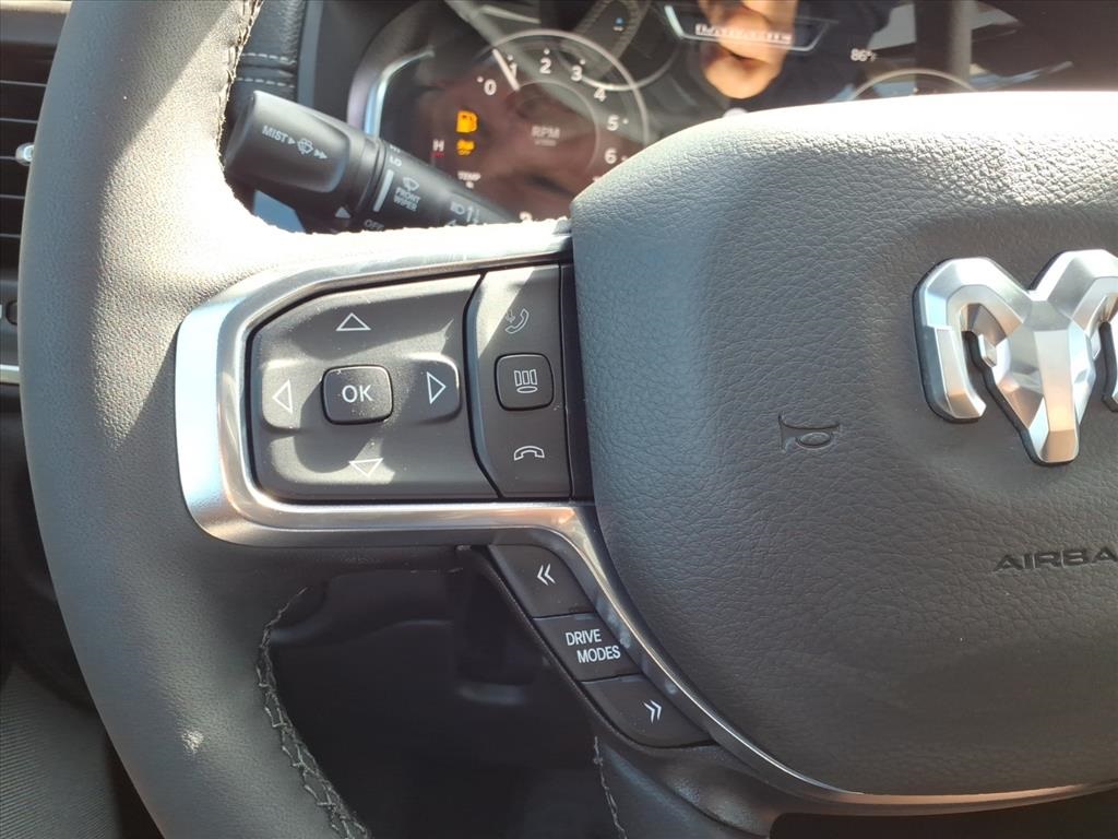 2026 Ram 1500 Laramie photo 18