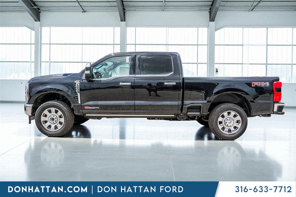 2025 Ford F-250 King Ranch photo 2
